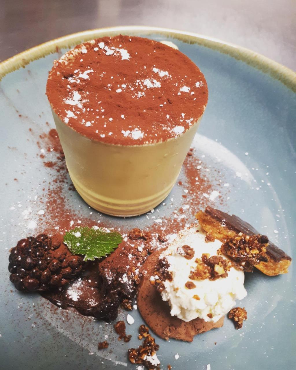 Vita Stenen Rum Och Restaurang Sankt Olof 外观 照片
